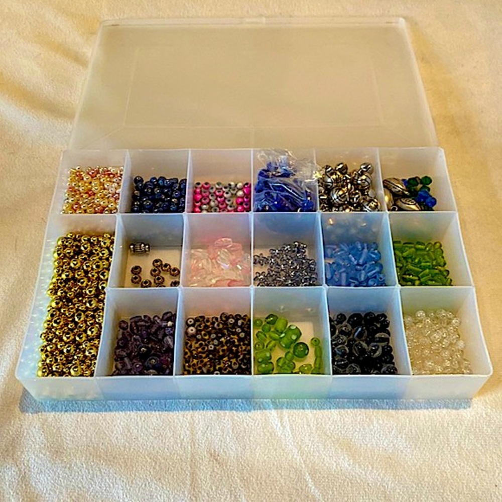 Beads! Beads! Beads! Over 500 Beads and Box!